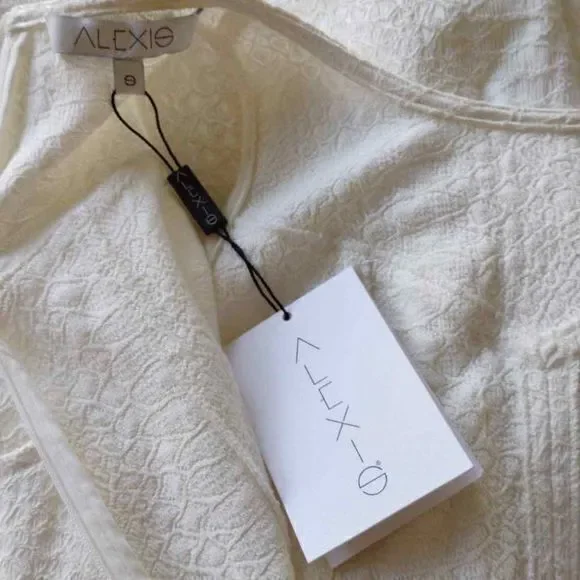 Alexis White Kalvina Halter Style Sleeveless Jumpsuit Sz S NWT - Picture 14 of 15